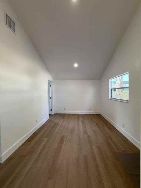409 Perry Ave - Photo 3 of 17