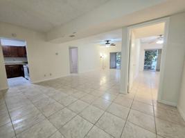featured image of 638 Nw 13th St #0270