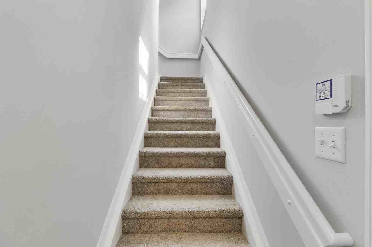 104 Lighthouse Cir #H2 - Photo 3 of 45