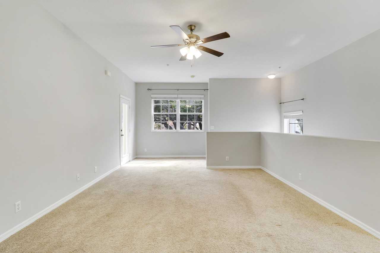 104 Lighthouse Cir #H2 - Photo 6 of 45
