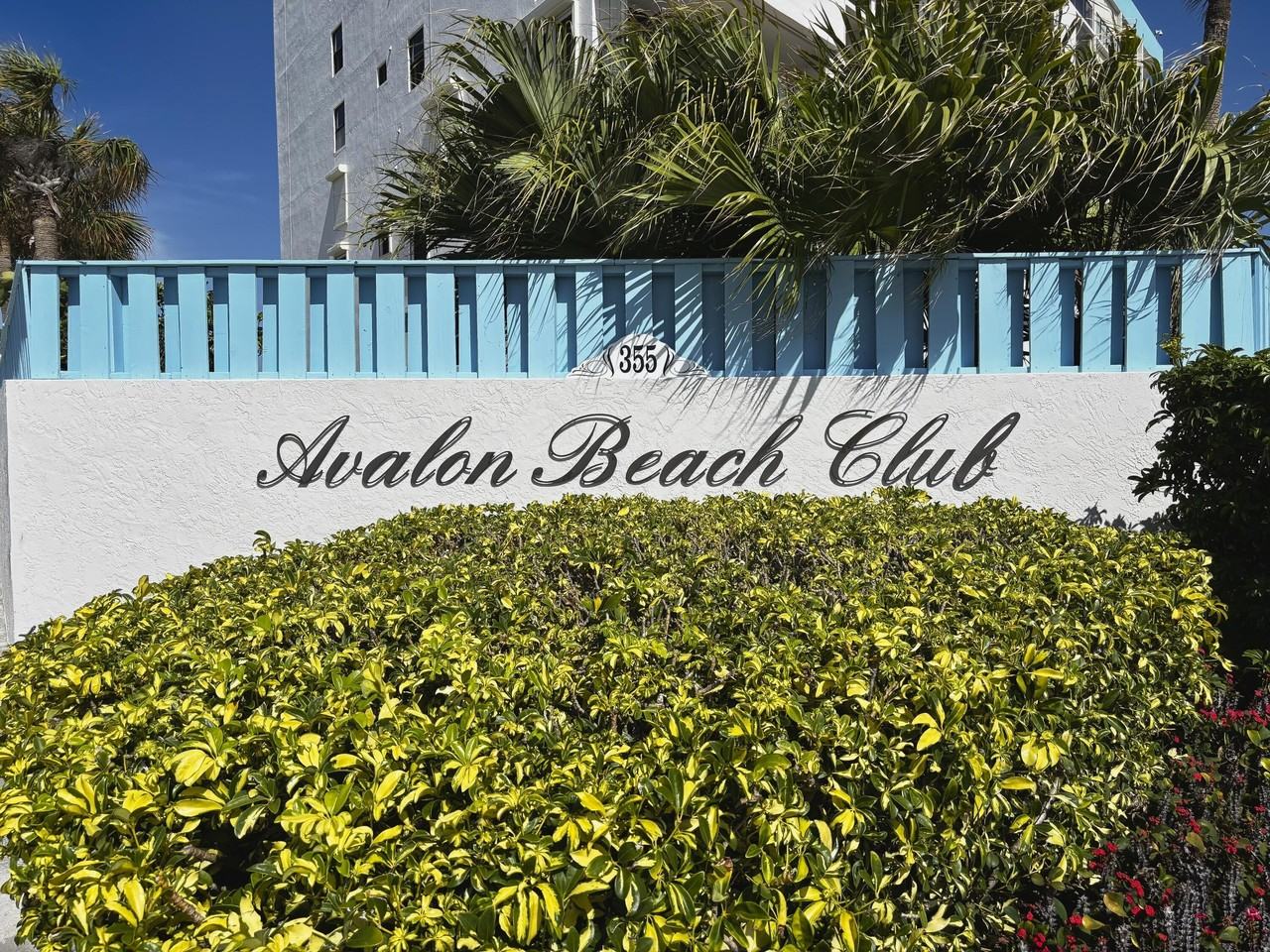 355 S Ocean Dr #106 - Photo 4 of 50