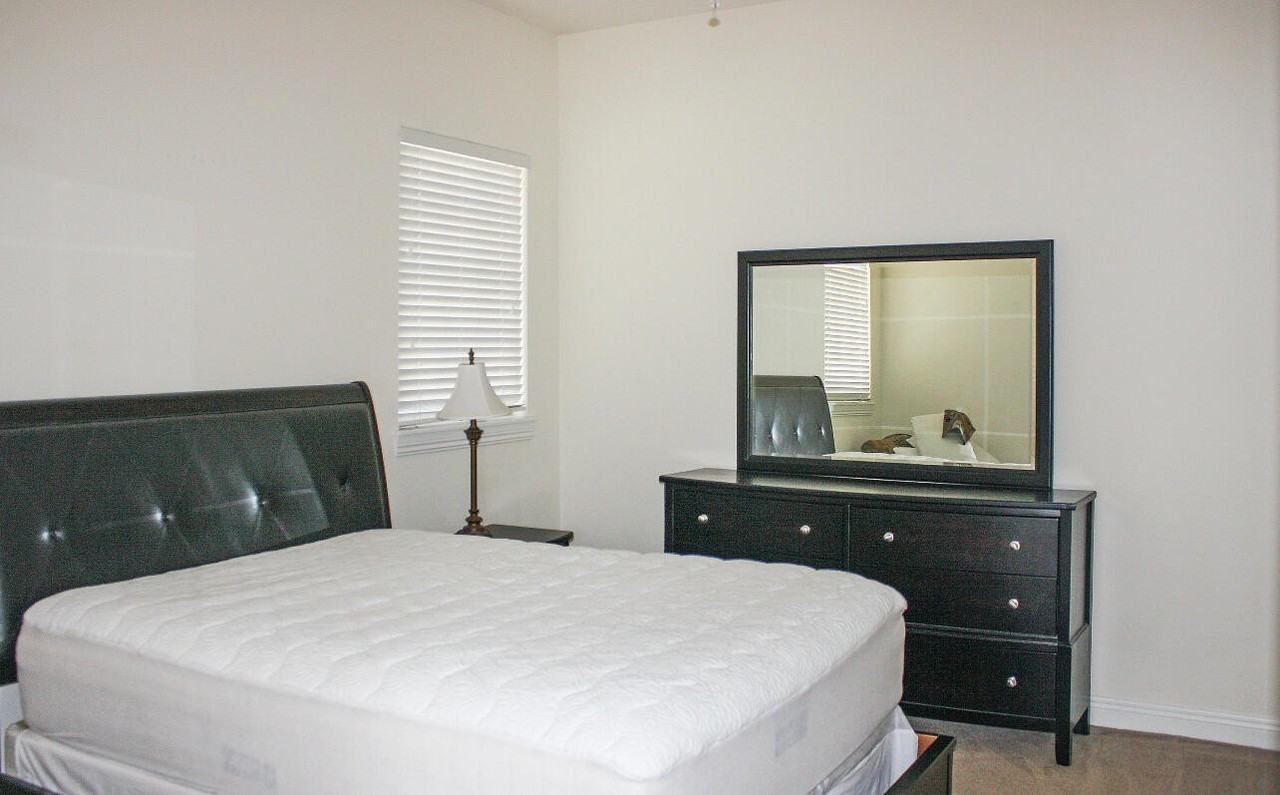 113 Inkberry Dr - Photo 2 of 4