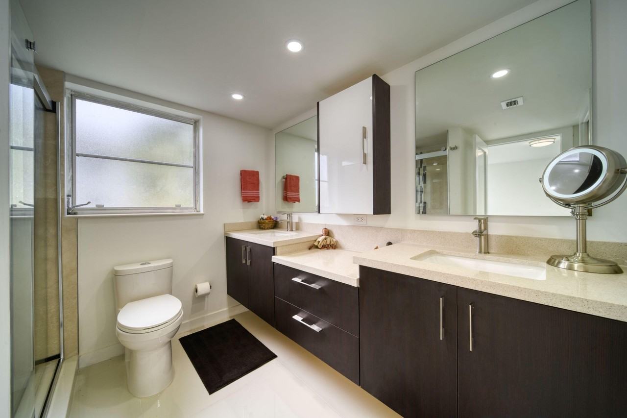 535 Oaks Dr #510 - Photo 6 of 14
