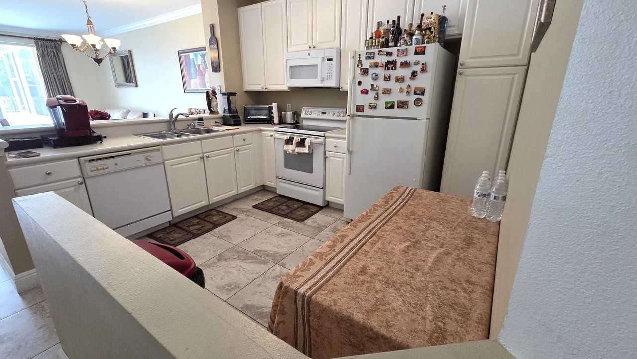 9664 Porta Leona Ln - Photo 3 of 15