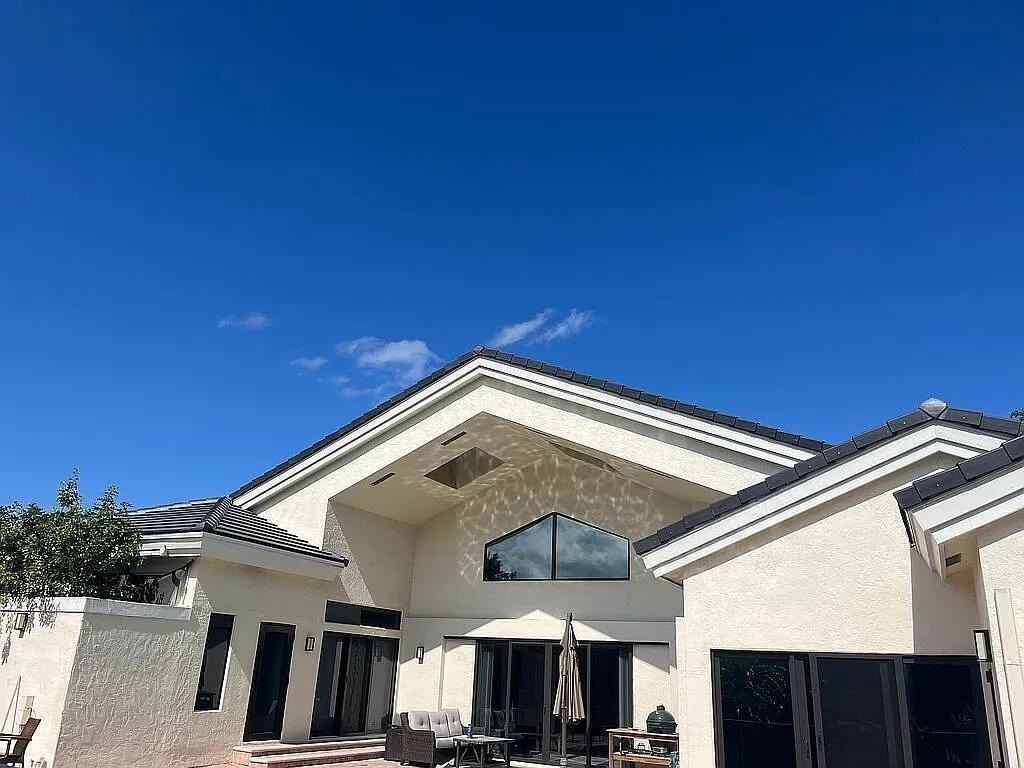 4551 Nw 26th Pl - Photo 3 of 39