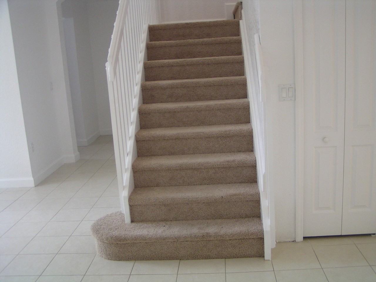 1016 Shoma Dr - Photo 7 of 12