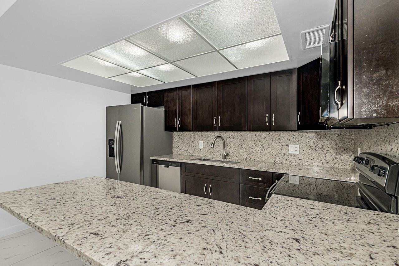 8706 W Sample Rd #4 - Photo 4 of 21