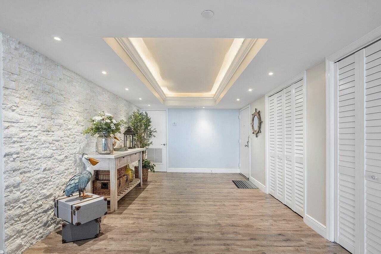 3407 S Ocean Blvd #5C - Photo 4 of 38