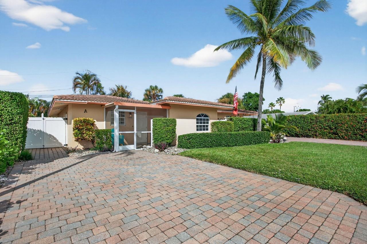 3207 Marine Dr #A - Photo 3 of 33
