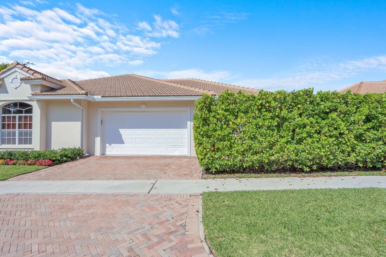 2931 Twin Oaks Way - Photo 3 of 30