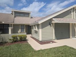 featured image of 1455 Se Colchester Cir