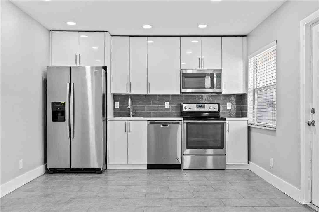 1470 N Dixie Hwy #2 - Photo 6 of 21