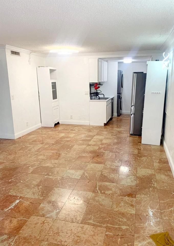 10234 Twin Lakes Dr #16D - Photo 2 of 23