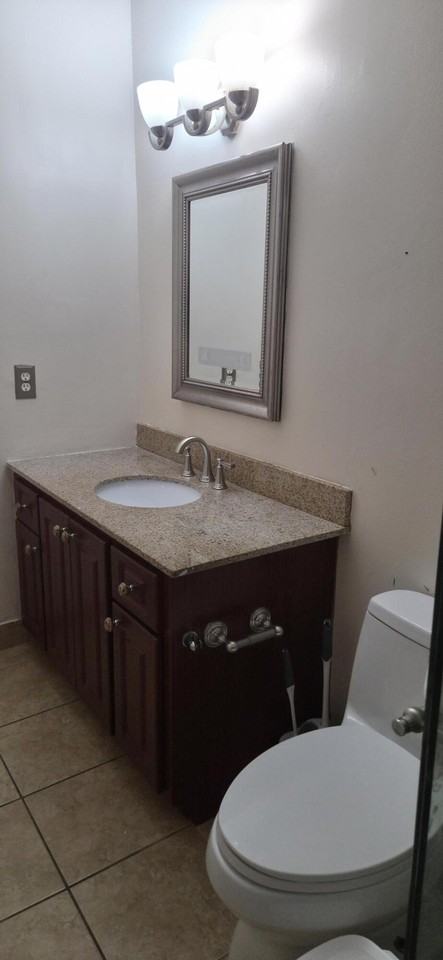 2086 Sw 71st Way - Photo 7 of 12