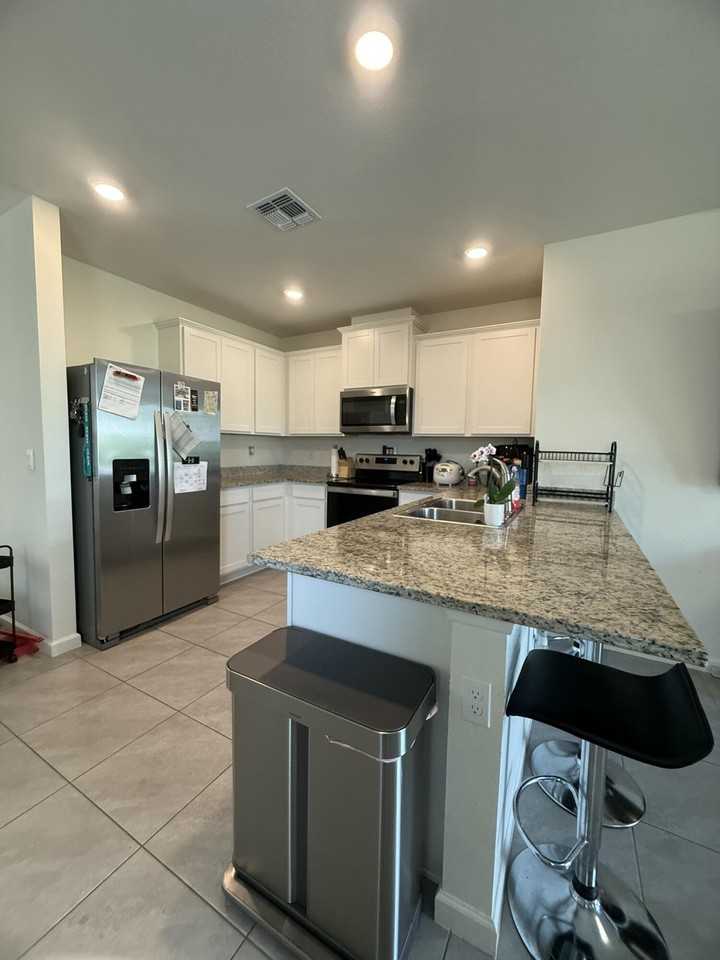 12251 Sw Nettuno Way - Photo 7 of 18