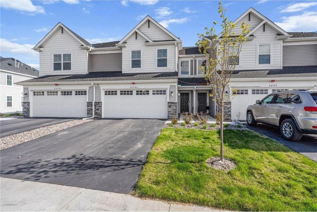 22782 Hazel Ln - Photo 3 of 33