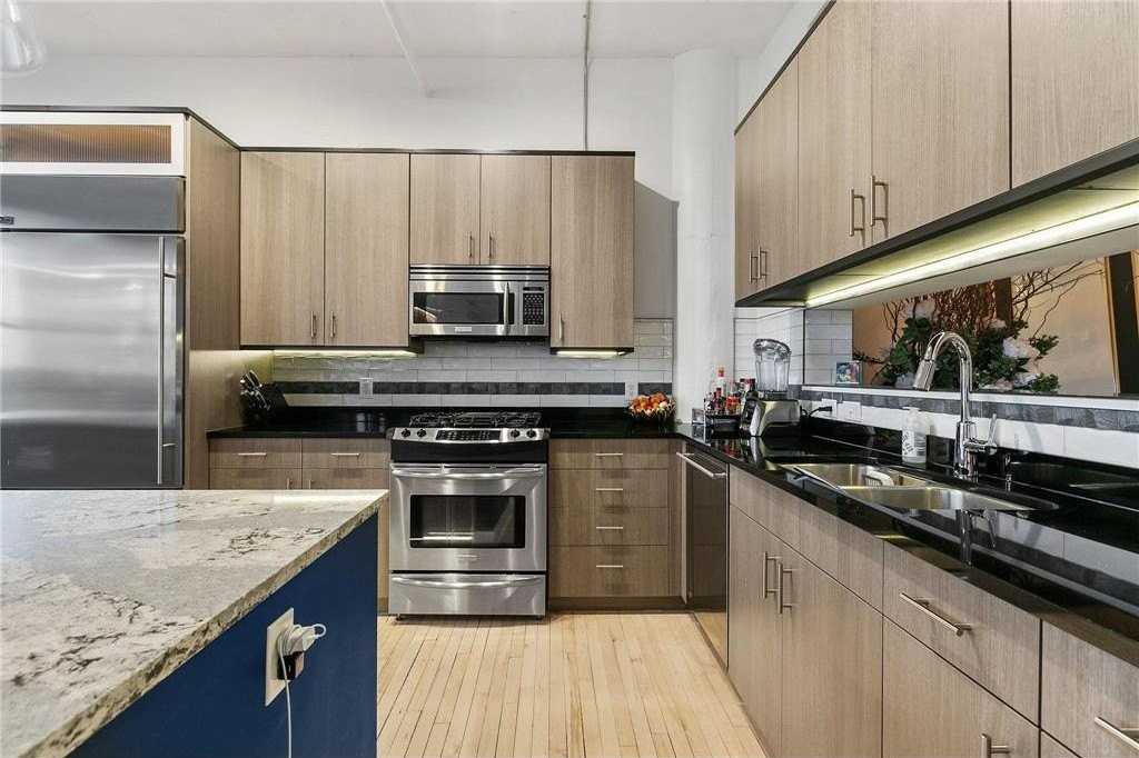 290 Market St #702 - Photo 4 of 46