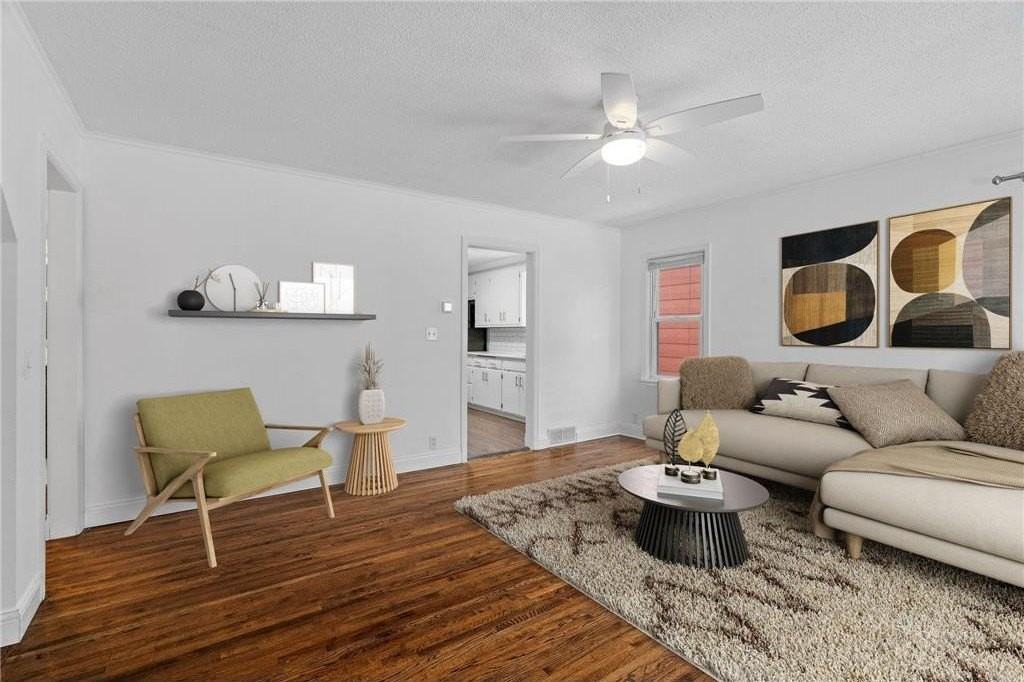 5705 Logan Ave S - Photo 3 of 30