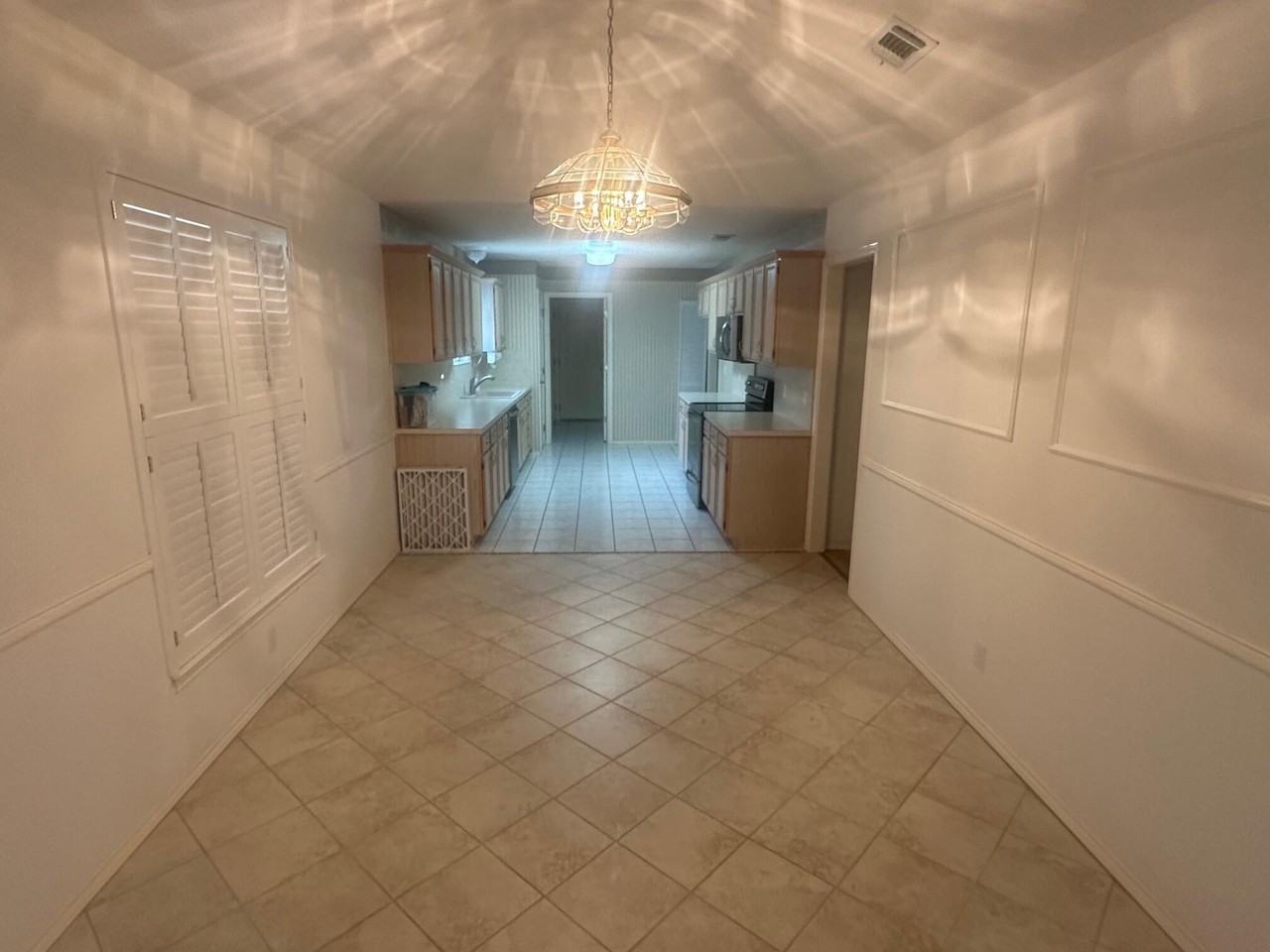 4010 Laurel Oak Dr - Photo 4 of 17