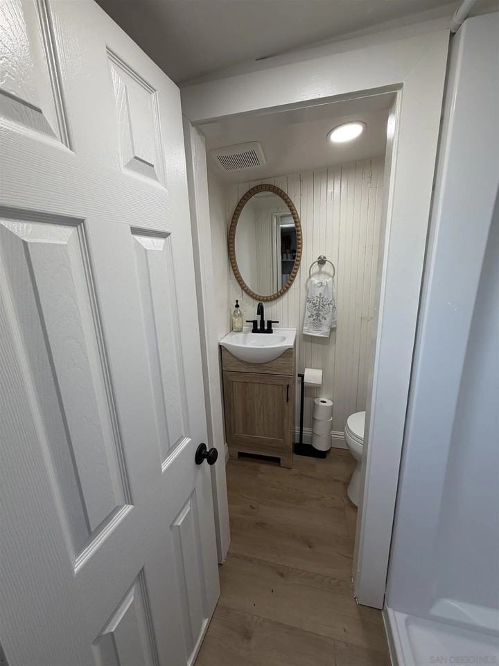 2174 Logan Ave #A - Photo 4 of 17
