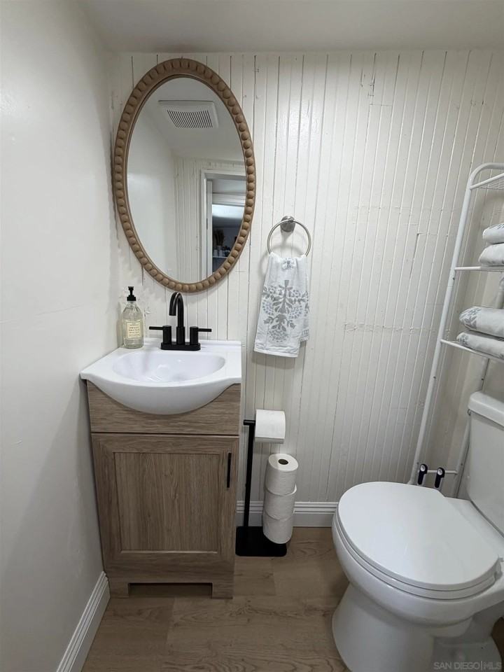 2174 Logan Ave #A - Photo 5 of 17
