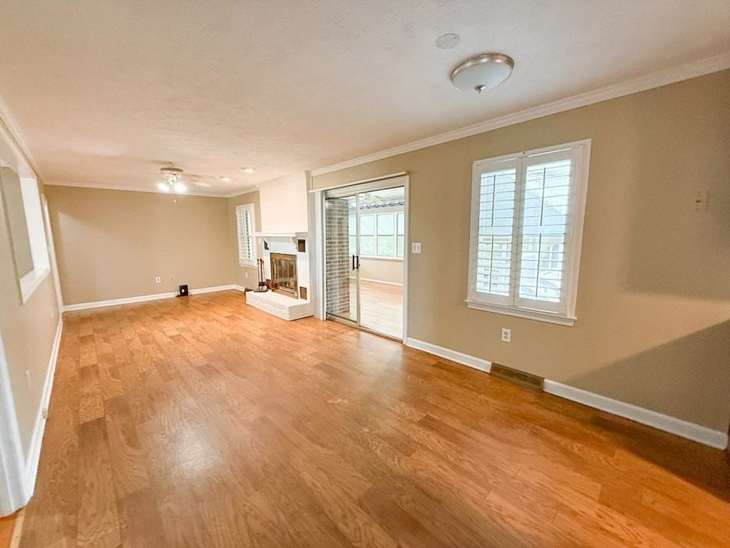 1290 Tuckers Rd - Photo 5 of 30