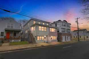 519 N Indiana Ave - Photo 1 of 1