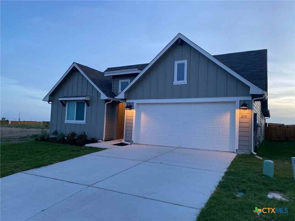 208 Ida Loop