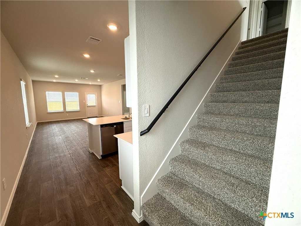 1515 Chianti Pass - Photo 6 of 39