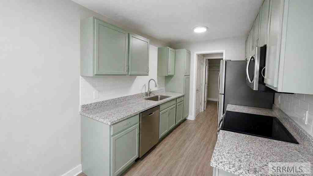 507 Linden Dr - Photo 3 of 13