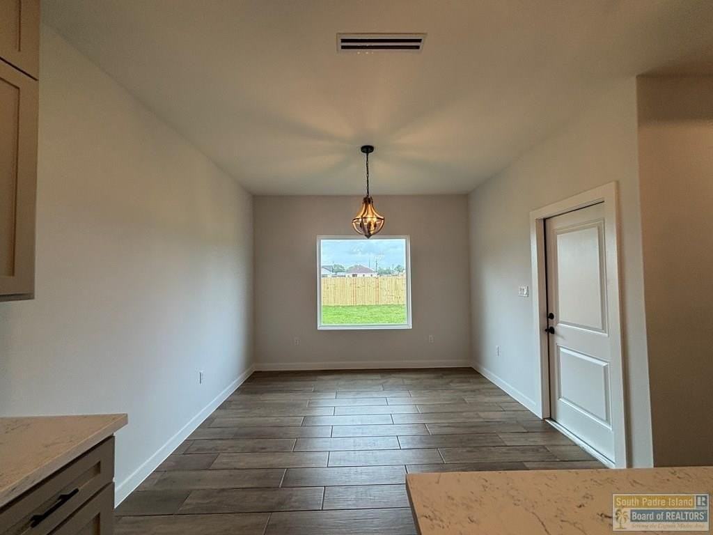2642 Eliseo Villarreal Ave - Photo 5 of 17