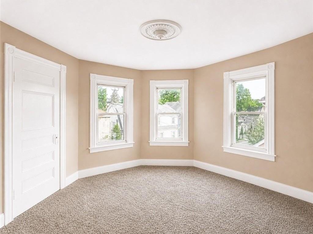 7 Grover St #2 - Photo 6 of 10