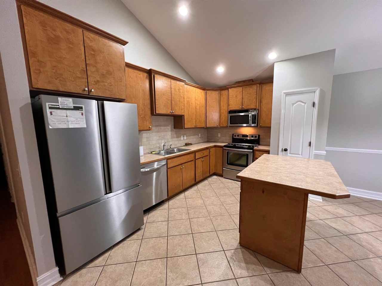 37 Cochise St - Photo 5 of 16