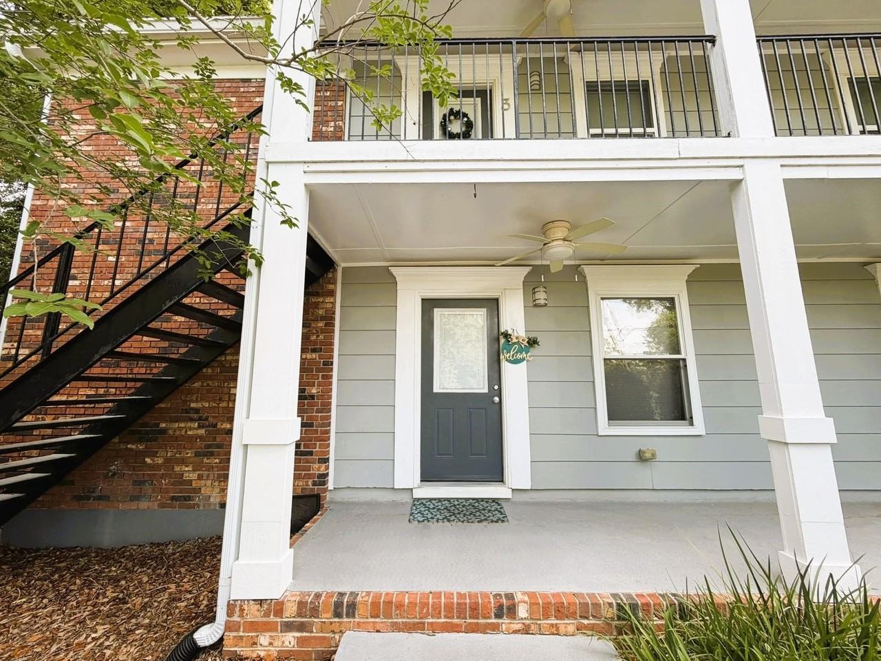 1113 Washington Ct #1 - Photo 2 of 22