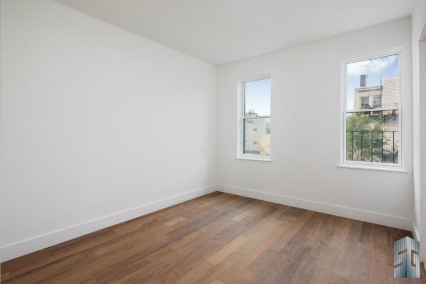 207 N 6th St - Photo 3 of 10