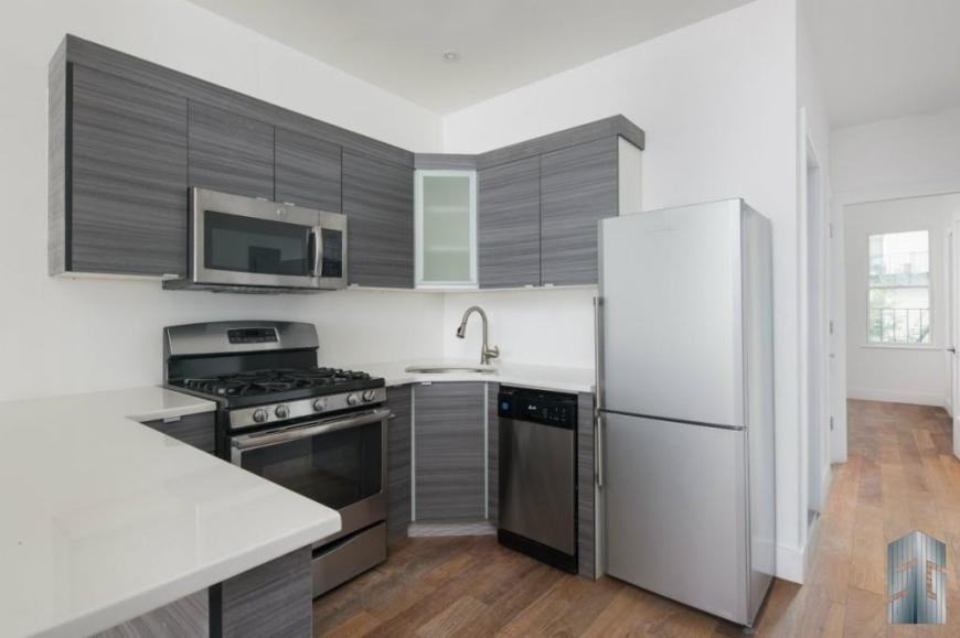 207 N 6th St - Photo 5 of 10