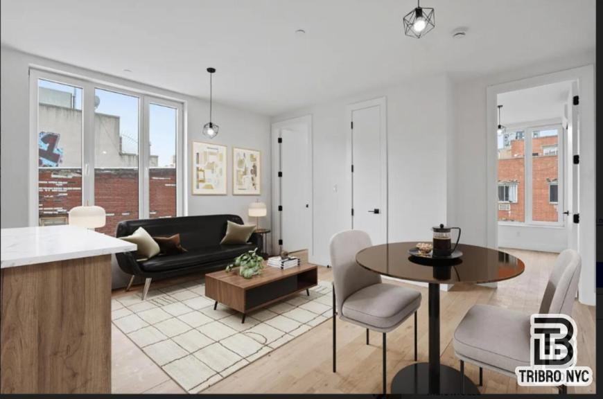105 Moore St - Photo 3 of 9