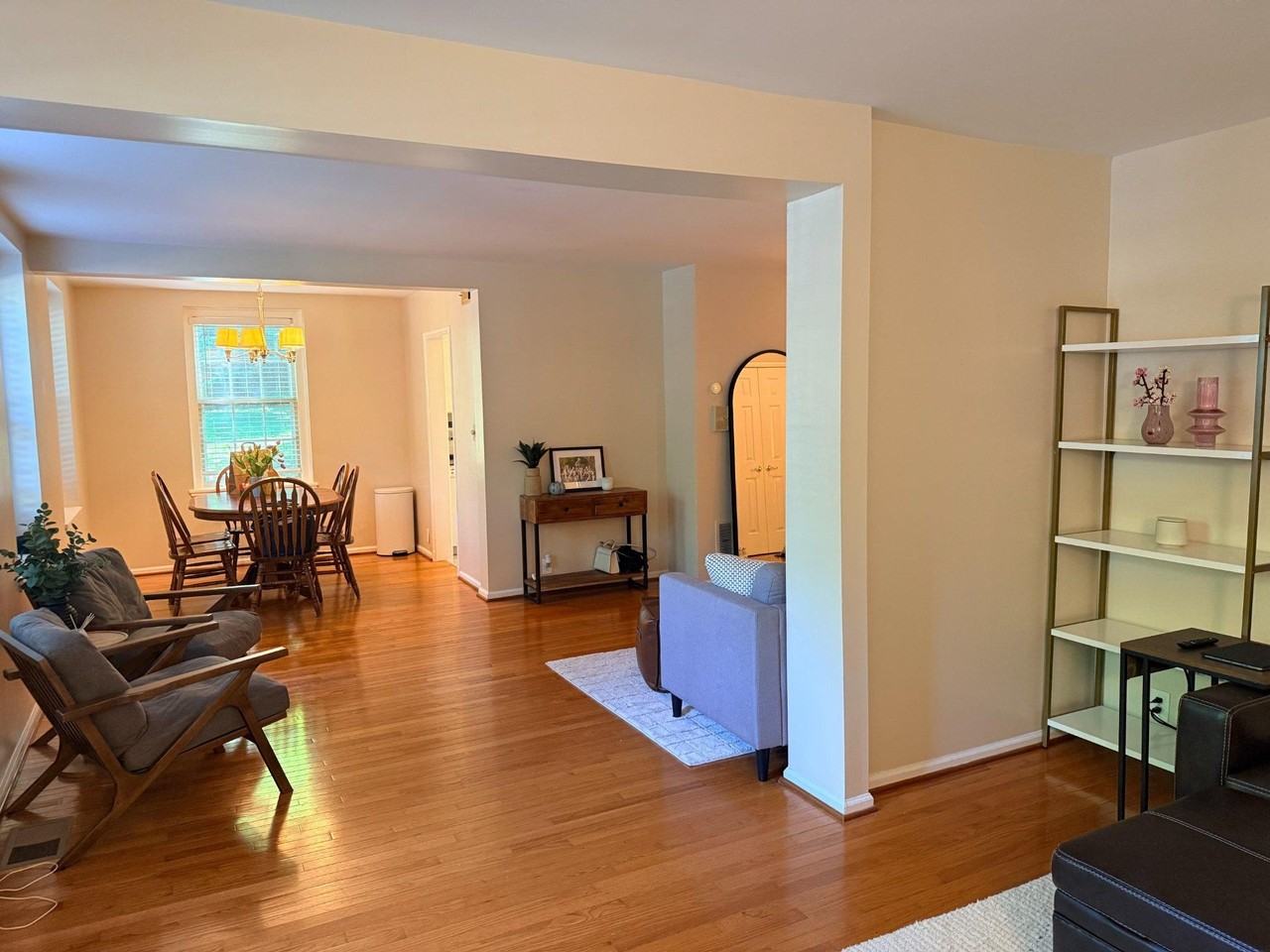 3731 39th St Nw #B200 - Photo 2 of 15