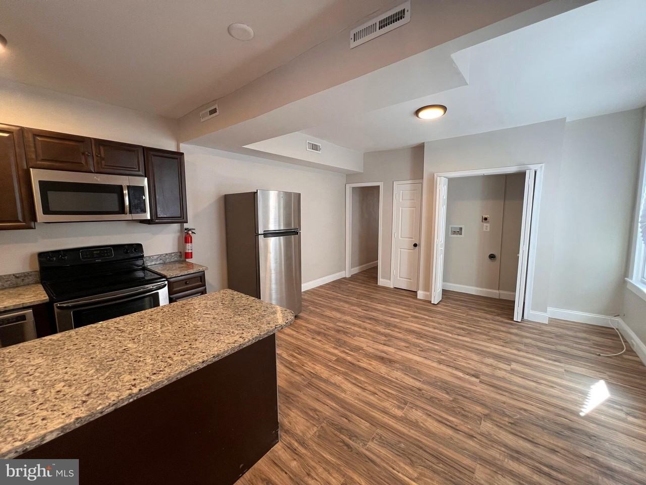 4608 York Rd #2 - Photo 3 of 15