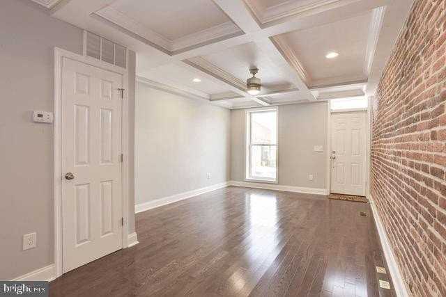 45 E Randall St - Photo 5 of 23