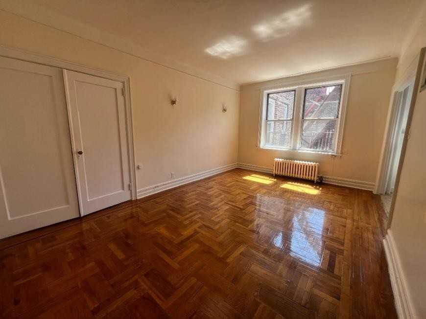 4129 46th St - Photo 2 of 9