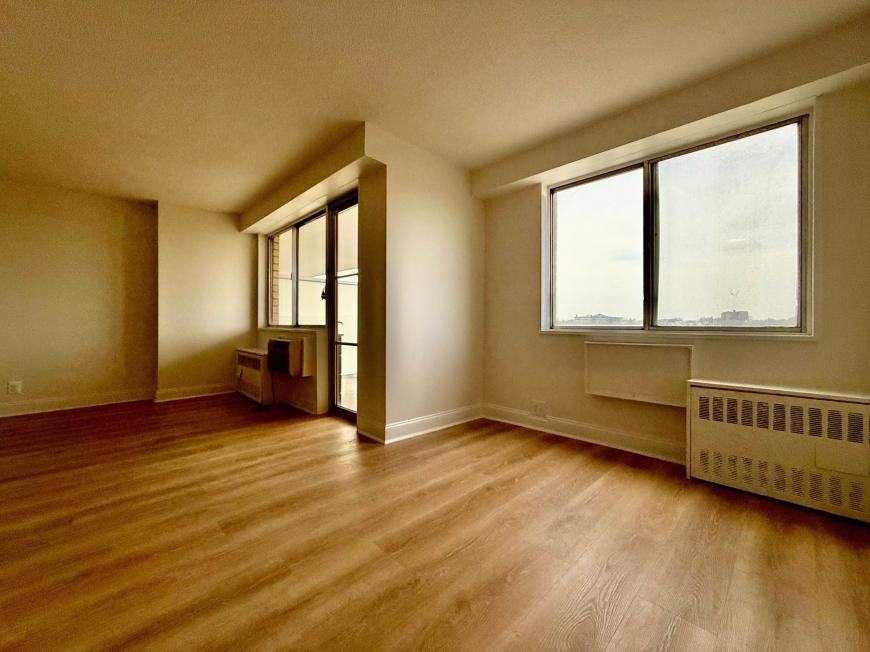 33 N 3rd Ave - Photo 4 of 10
