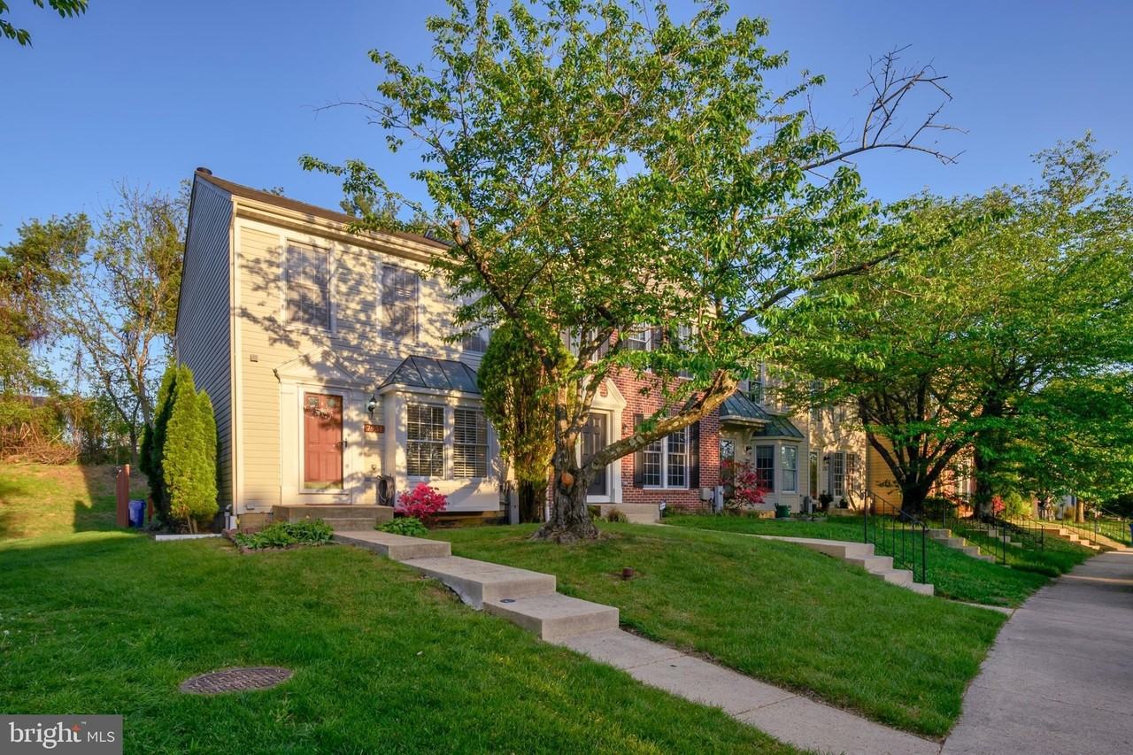 7951 Brightmeadow Ct