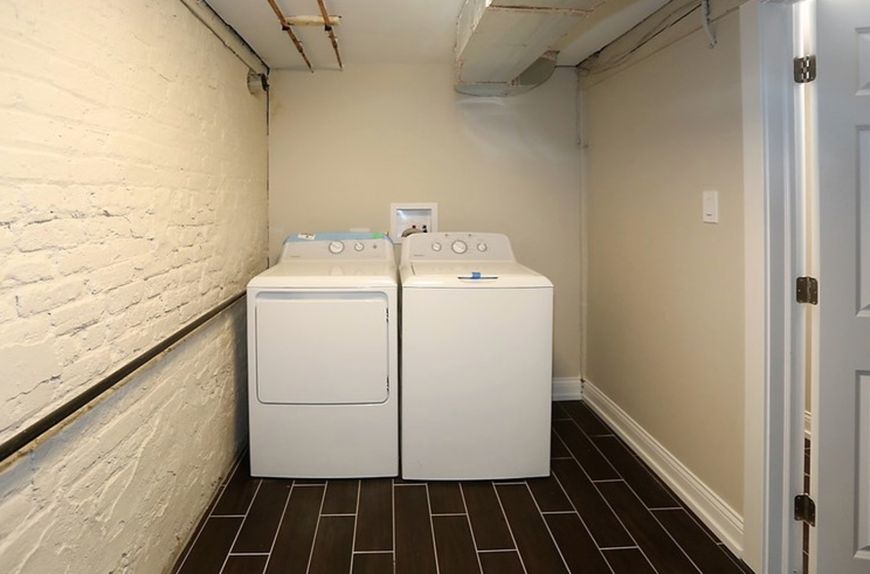 2758 N Richmond St - Photo 7 of 8