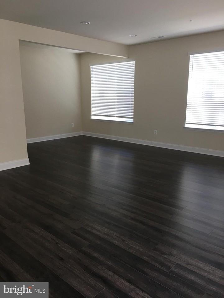 7324 Harlow Way #A - Photo 4 of 30