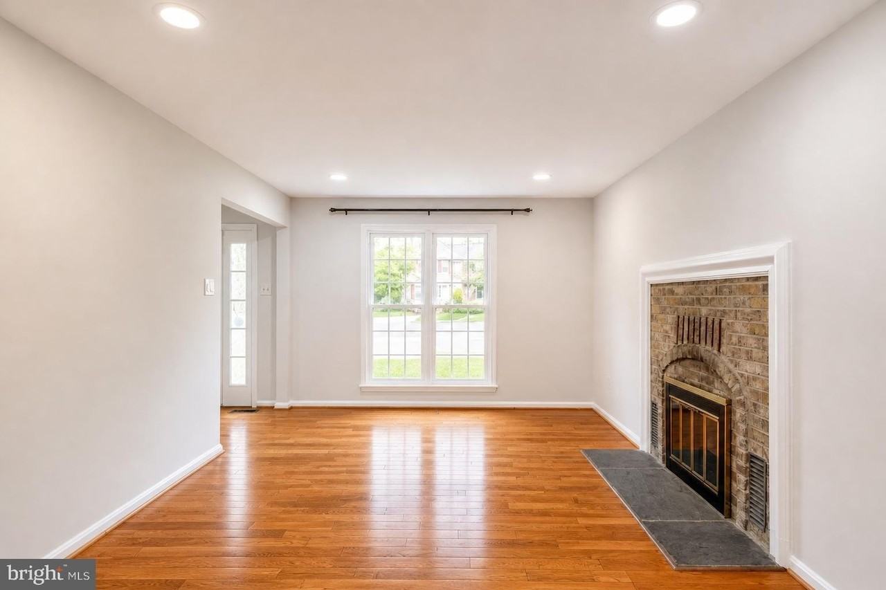 11 Noblewood Ct - Photo 6 of 45