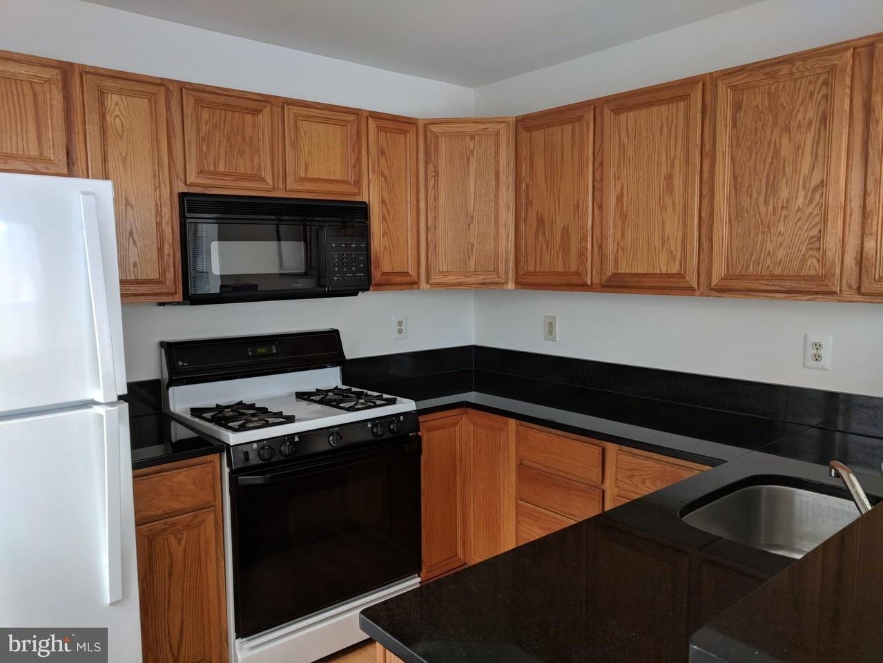 109 Timberbrook Ln #201 - Photo 5 of 15