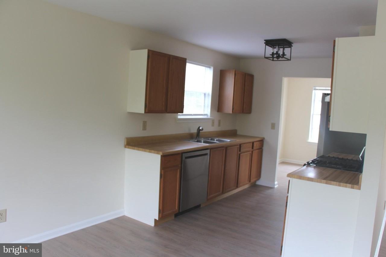 29239 Corbin Pkwy - Photo 7 of 22