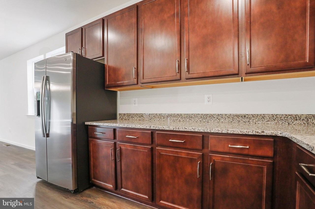 12229 Fallen Timbers Cir - Photo 7 of 40
