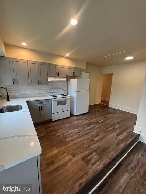 379 E Chestnut St #2 - Photo 4 of 17